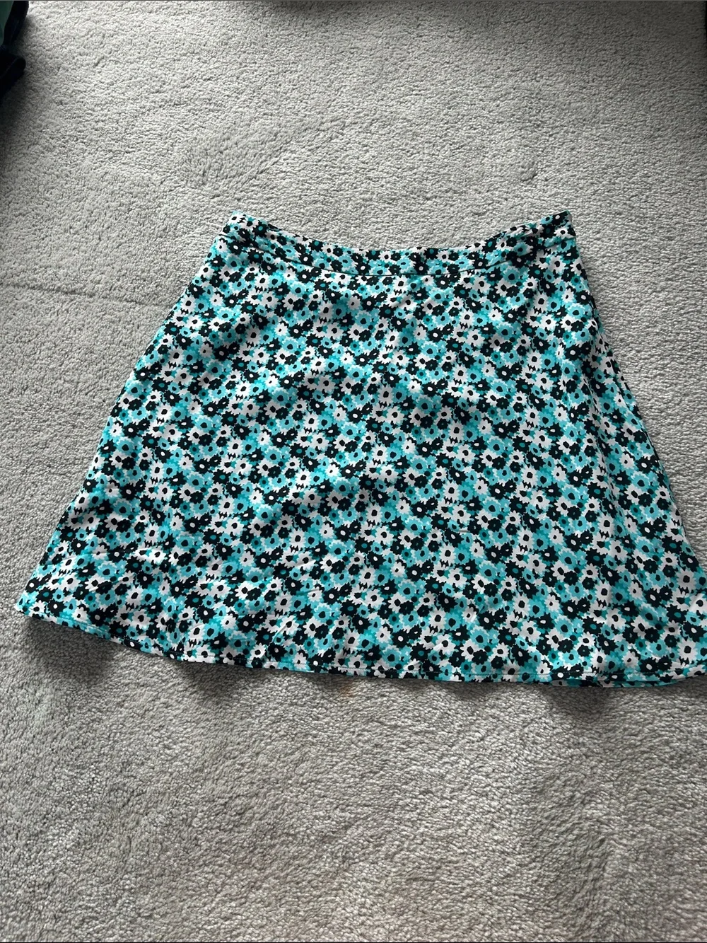 MK blue floral skirt